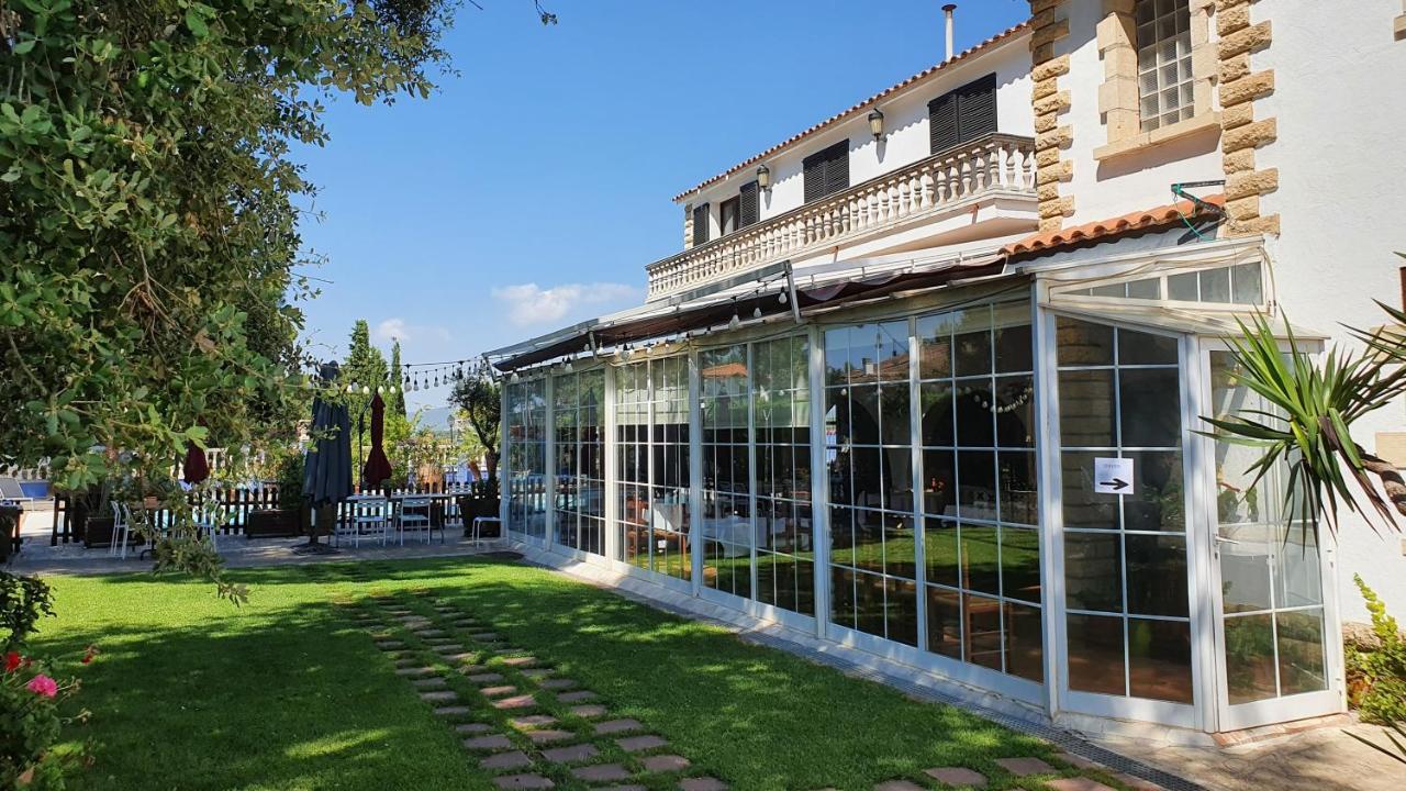 Hotel Restaurant El Bosc Banyeres del Penedes Exterior photo